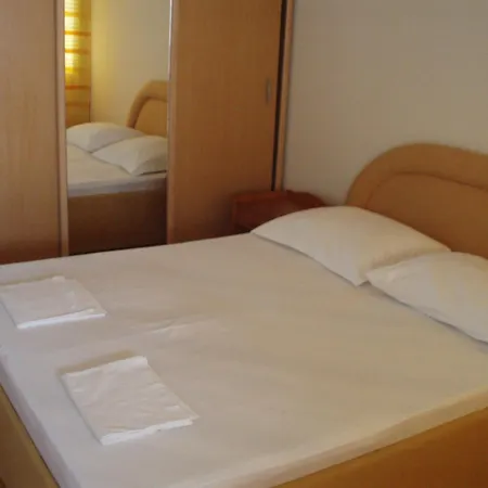 Apartments Agava-Mirjana Omiš Cameră foto