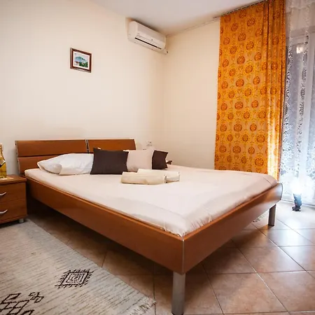 Apartments Agava-Mirjana Omiš Cameră foto