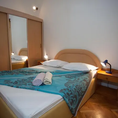 Apartments Agava-Mirjana Omiš Cameră foto